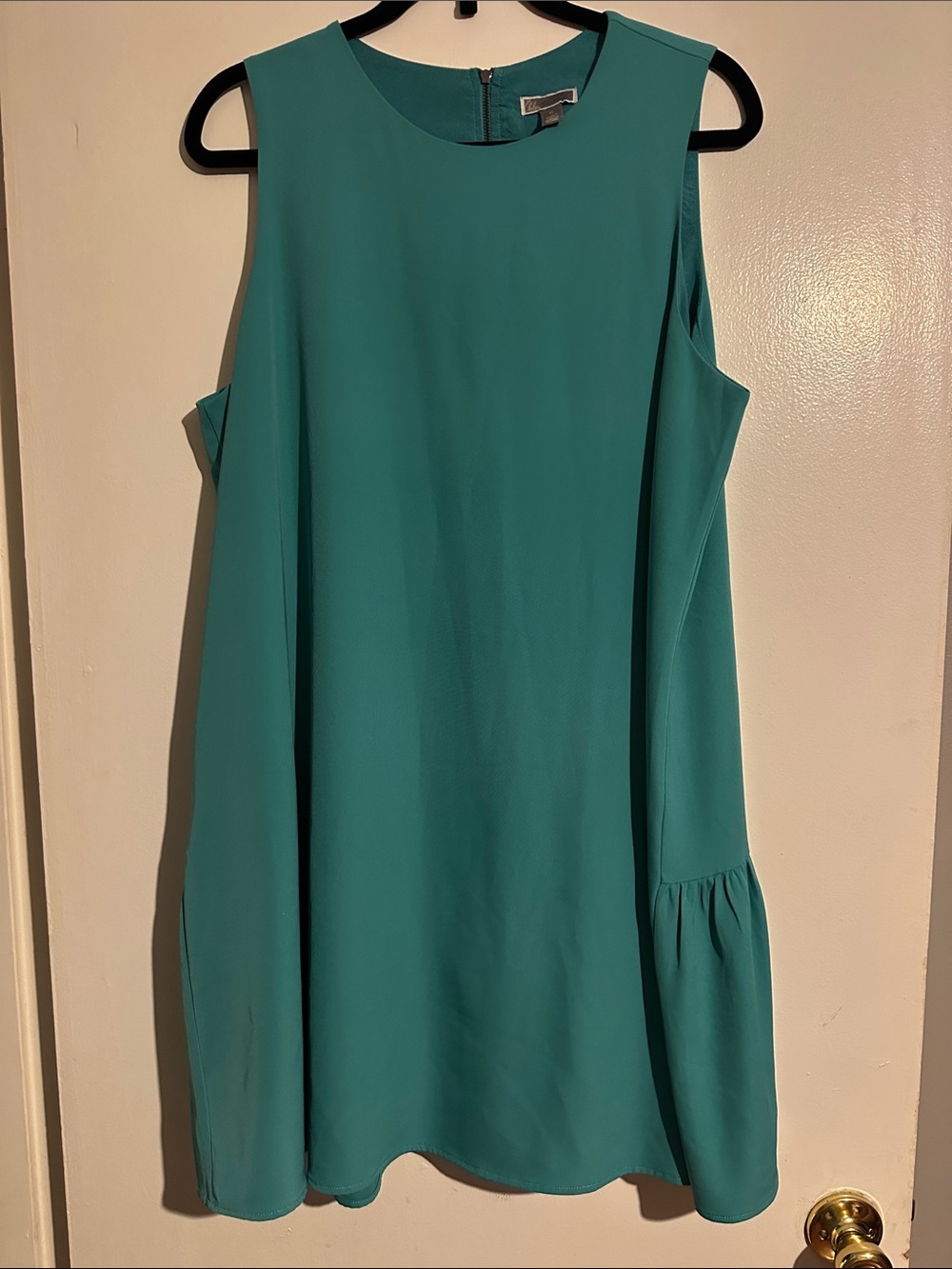 Chelsea28 Teal Sleeveless Shift Dress